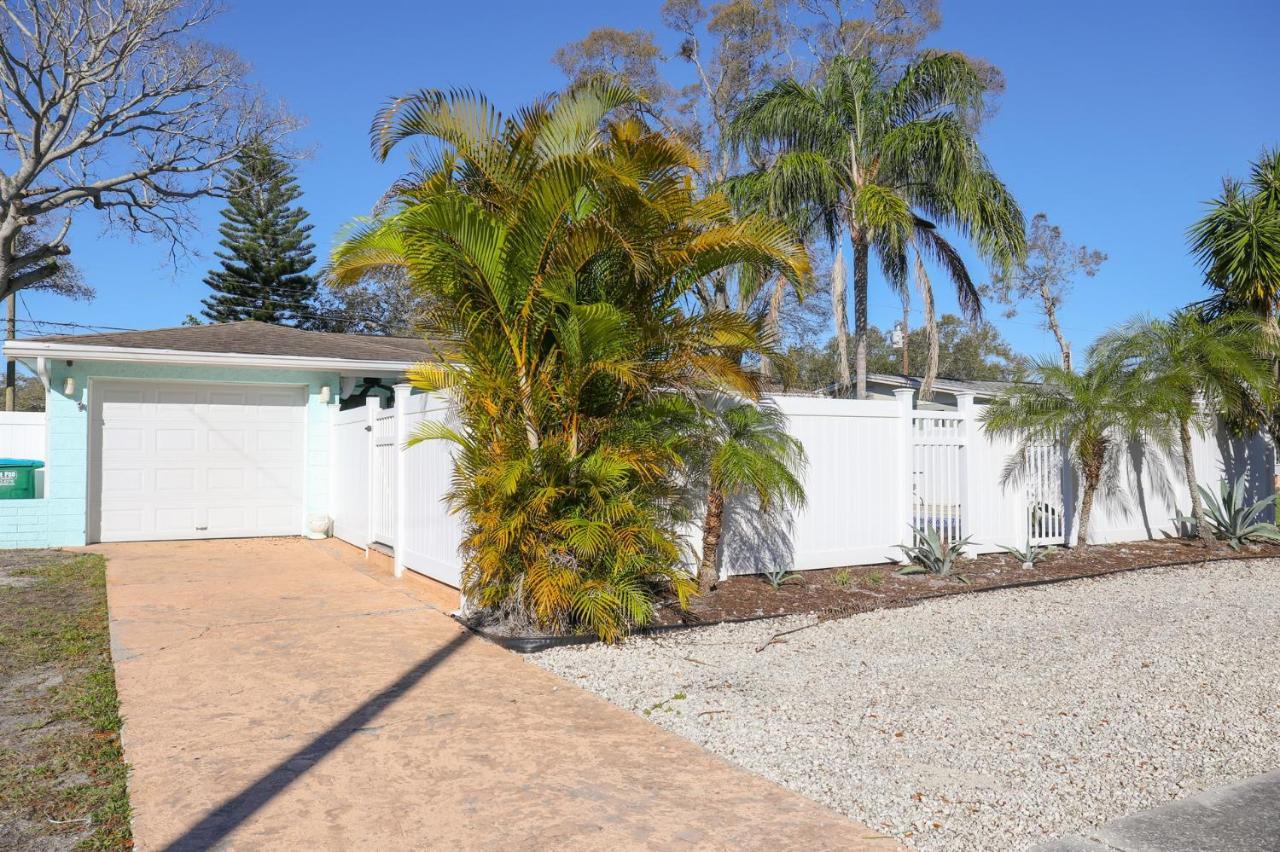 License To Chill - Heated Pool, Indian Rocks Beach, Play Room Largo Eksteriør bilde