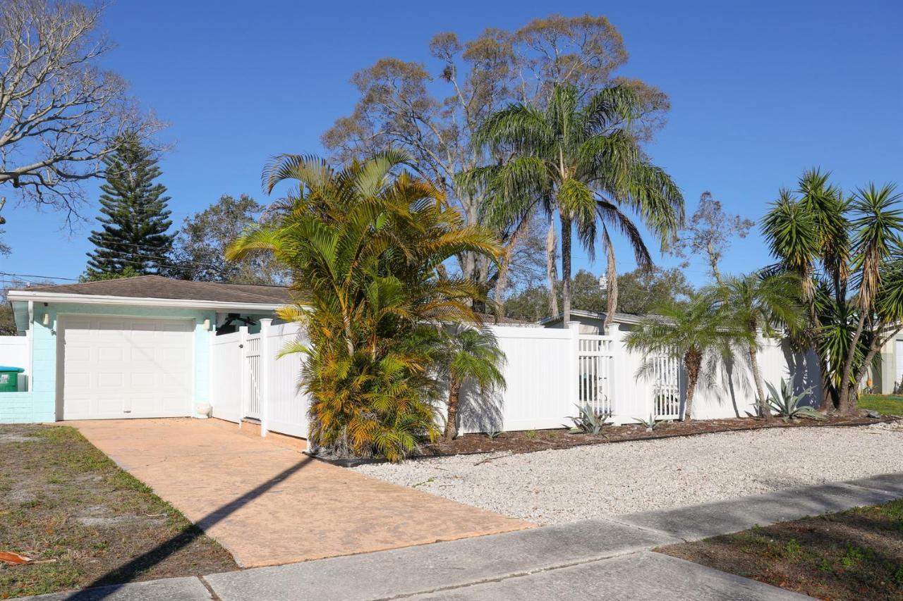 License To Chill - Heated Pool, Indian Rocks Beach, Play Room Largo Eksteriør bilde